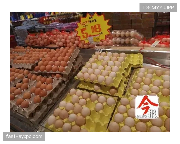 何卓佳训练完直接去超市抢打折鸡蛋？
