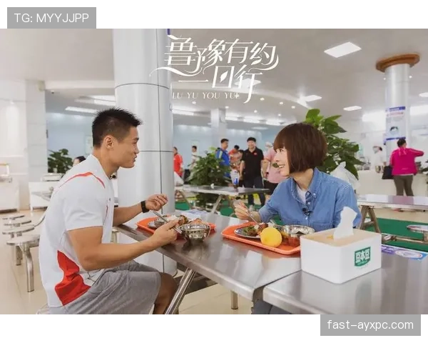 吕小军随手一顿饭的花销,让我今晚只喝白开水 吕小军随手一顿饭的花销,让我今晚只喝白开水